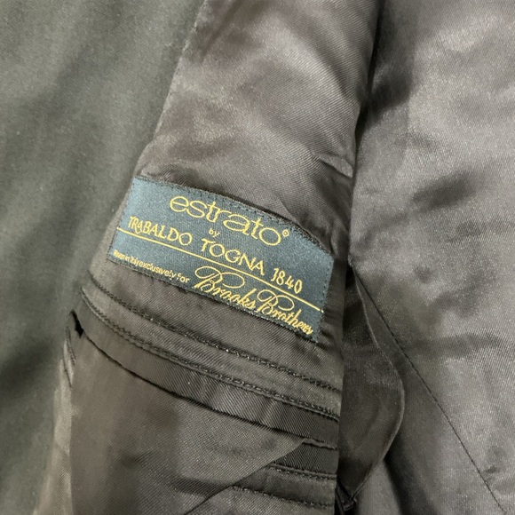 Brooks Brothers Fitzgerald Navy Blazer - Picture 2 of 4